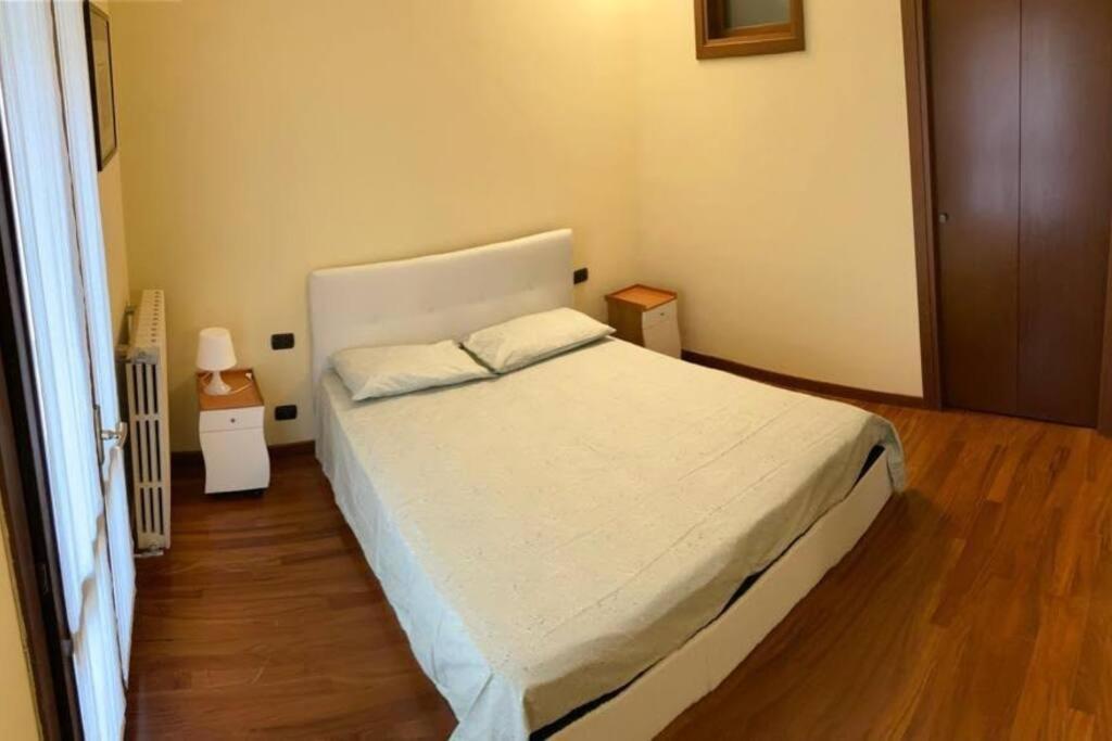 Apartment Center Of Μιλάνο Εξωτερικό φωτογραφία
